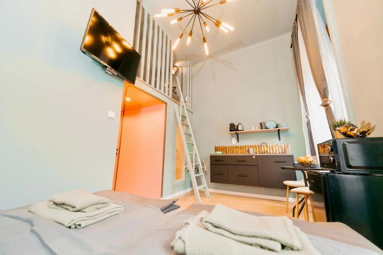 Brandnew Designed Citycenter Apartment Будапешт